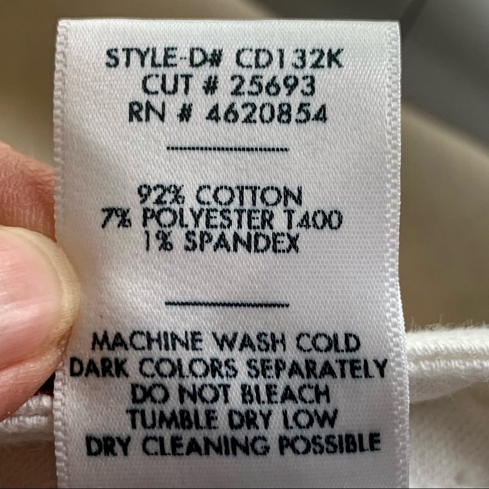 JUST BLACK White Denim Stretch Cotton Raw Hem Skirt Style # CD132K Size Small - Picture 16 of 16